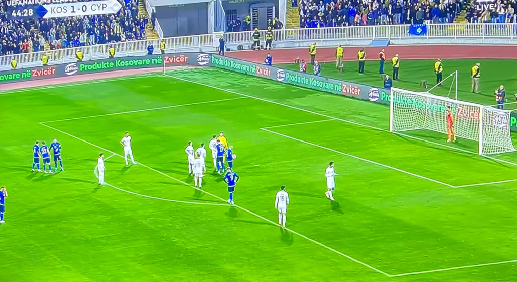 Përfundon pjesa e parë e ndeshjes, Kosova në epërsi ndaj Qipros me golin e Rrahmanit