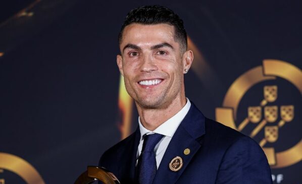 Portugalia e nderon Cristiano Ronaldon, i jep çmim për eksperiencën e tij me këtë Kombëtare