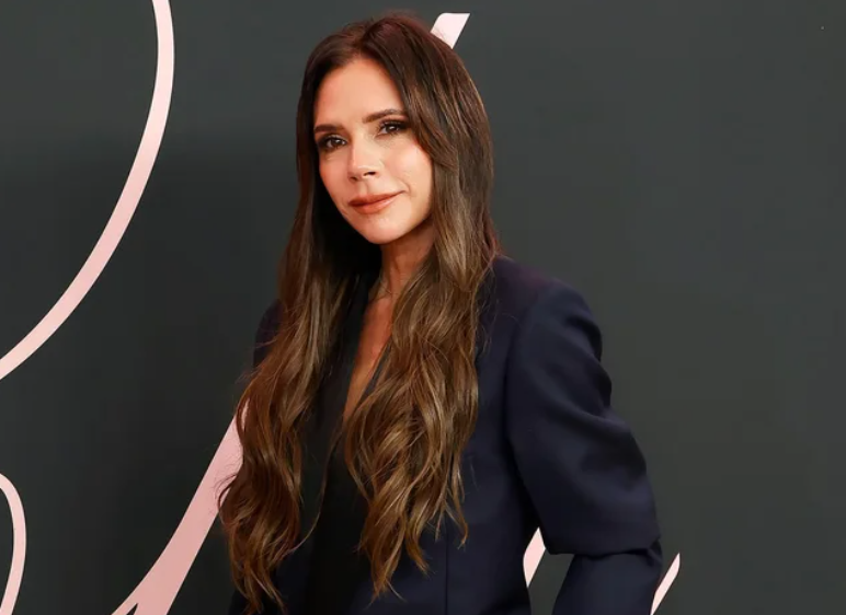 Victoria Beckham reagon pas aludimeve për ndërhyrje në hundë