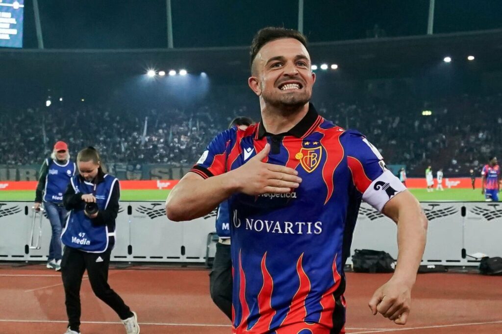 Xherdan Shaqiri shpallet futbollisti i muajit maj në Superligën zvicerane Xherdan Shaqiri shpallet futbollisti i muajit maj në Superligën zvicerane