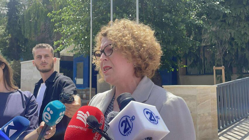 Skandali me rezervat shtetërore  Hajdari  Prokuroria s kishte të drejtë të merrte dokumente sekrete  është shkelur ligji