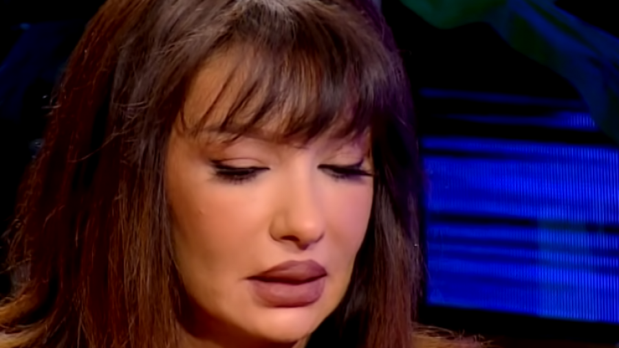 Adelina Ismaili: Shqipëria më ka shpëtuar karrierën, në Kosovë disa më futën në lloq