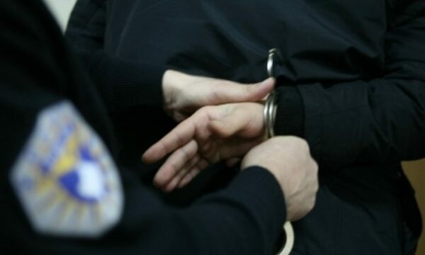 spitali-i-gjakoves-jep-detaje-per-aksidentin-ne-mrasor-10-persona-moren-trajtim-dy-u-derguan-ne-qkuk