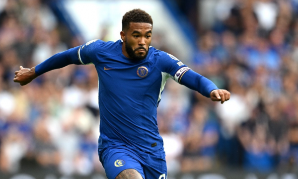 Chelsea captain signs new 6-year contract