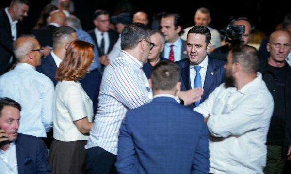 haziri-para-kuvendit-te-ldk-se-do-te-dialogojme-dhe-do-ta-gjejme-rrugen-me-te-mire