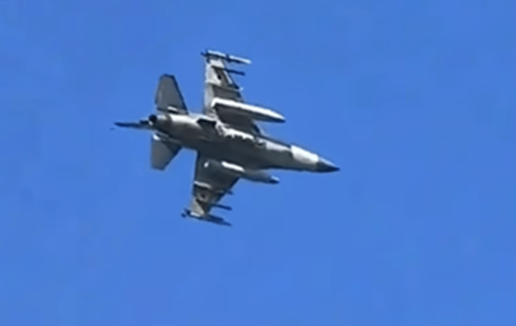rrezohet-nje-avion-luftarak-ukrainas-f-16
