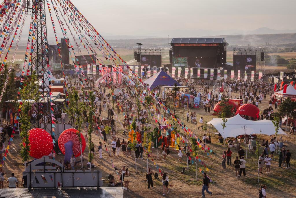pepsi®-sjell-trashegimine-e-saj-muzikore-ne-sunny-hill-festival-2026