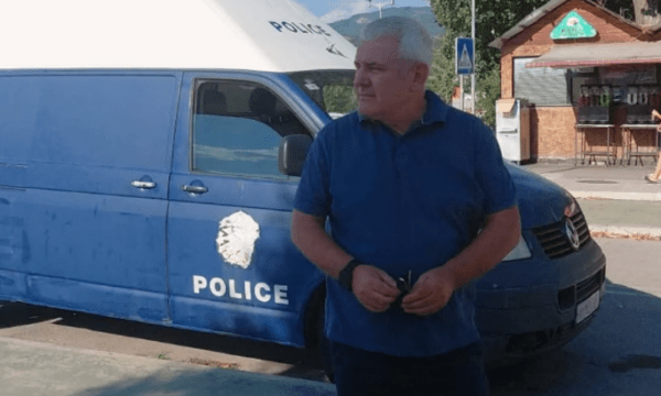 svecla-pergjegjesia-per-sigurine-ne-uren-e-mitrovices-do-t-i-kaloje-gradualisht-policise-se-kosoves