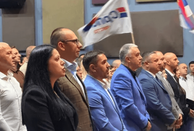 pese-zyrtare-te-listes-serbe-ftohen-ne-prokurori-dyshohen-se-falsifikuan-dokumente-komunale