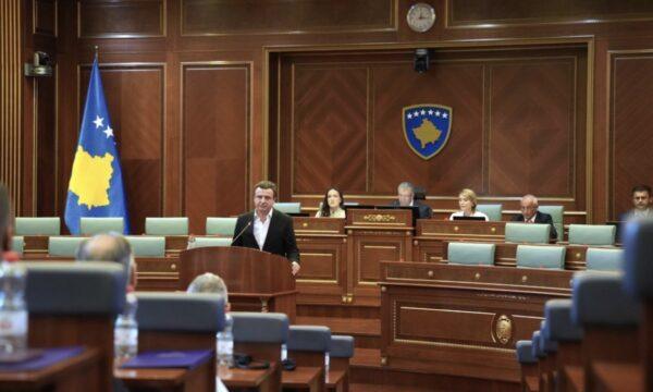 Kurti të premten goditi kërkesat e LDK së  të shtunën partive u bëri lutje publike për takim   a do të ulen më bashkë 