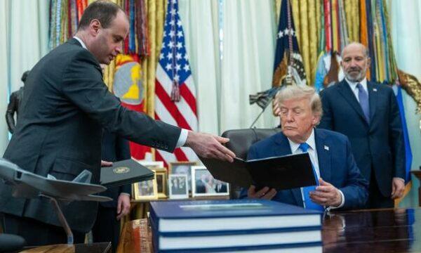 trump-emeron-will-scharf-si-keshilltarin-kryesor-ligjor-te-shtepise-se-bardhe